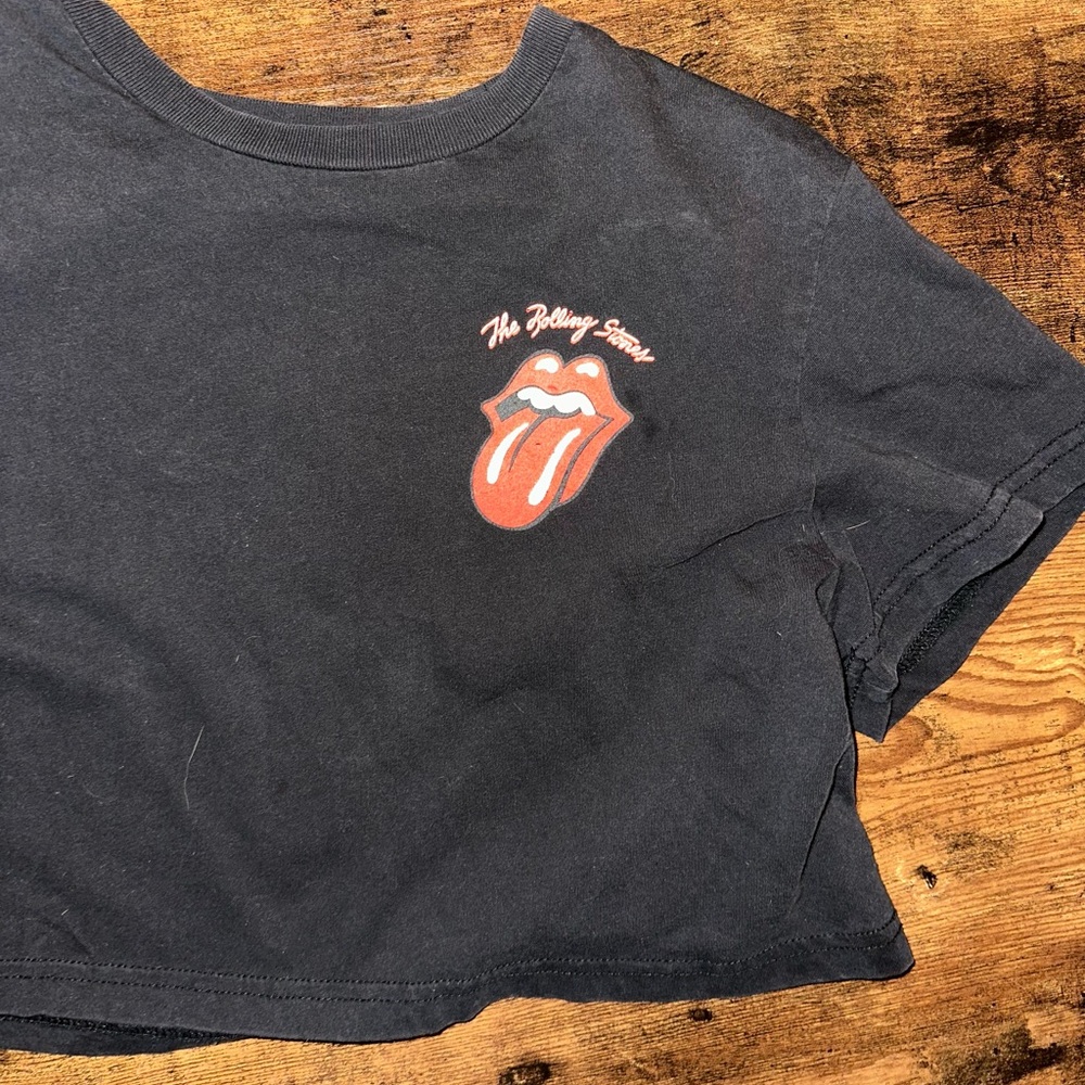 Princess Polly Rolling Stones crop